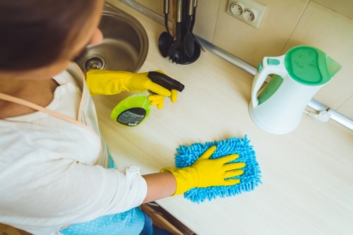 End of tenancy cleaning service for SE18 flats and houses