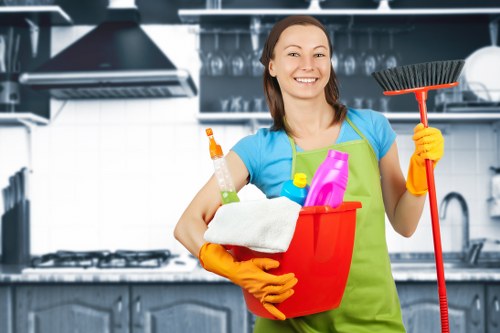 Deep kitchen cleaning during a move-out clean in SE18