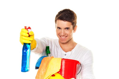 Clearing a flat in SE18 with careful access planning